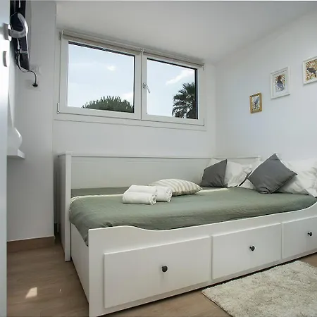 Apartment La Piazzetta 194