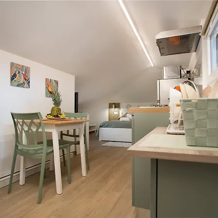 La Piazzetta 194 Apartment *